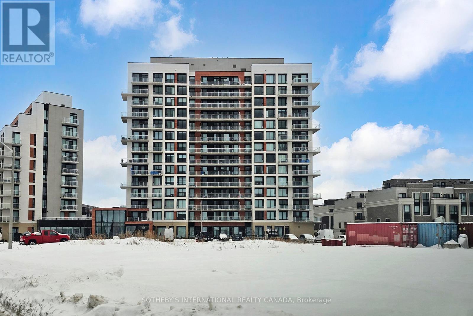 1133 - 2 David Eyer Road, Richmond Hill, Ontario  L4S 0N6 - Photo 1 - N12782836