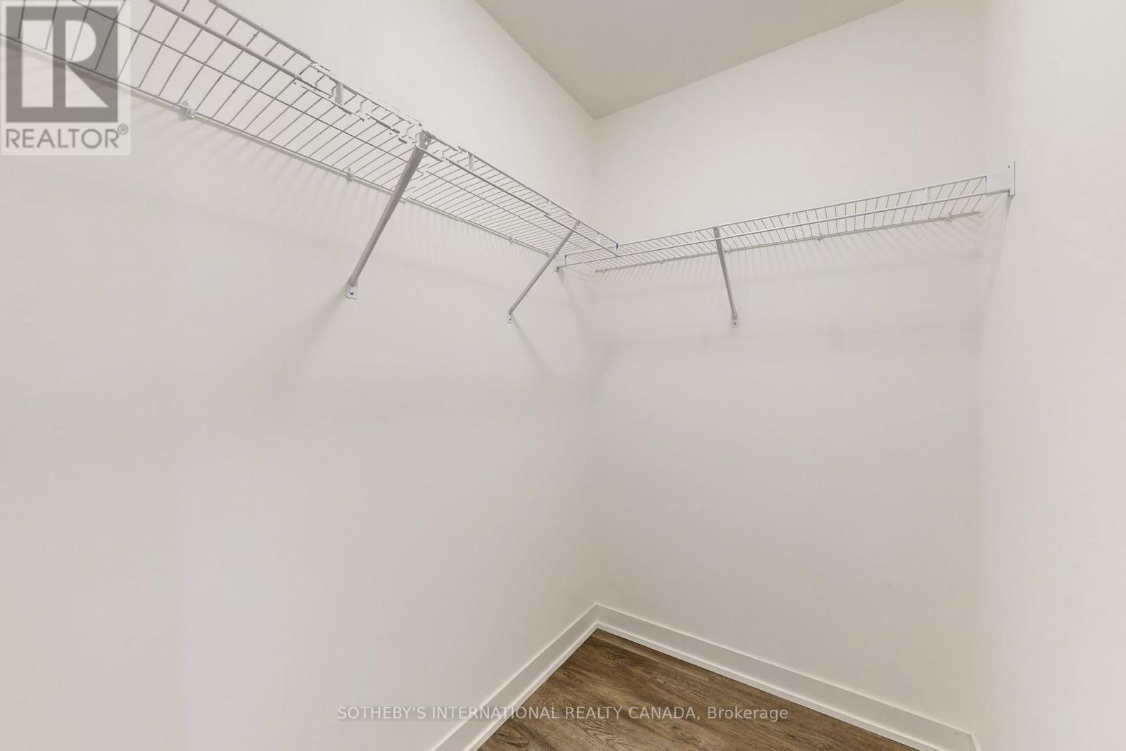 1133 - 2 David Eyer Road, Richmond Hill, Ontario  L4S 0N6 - Photo 3 - N12782836