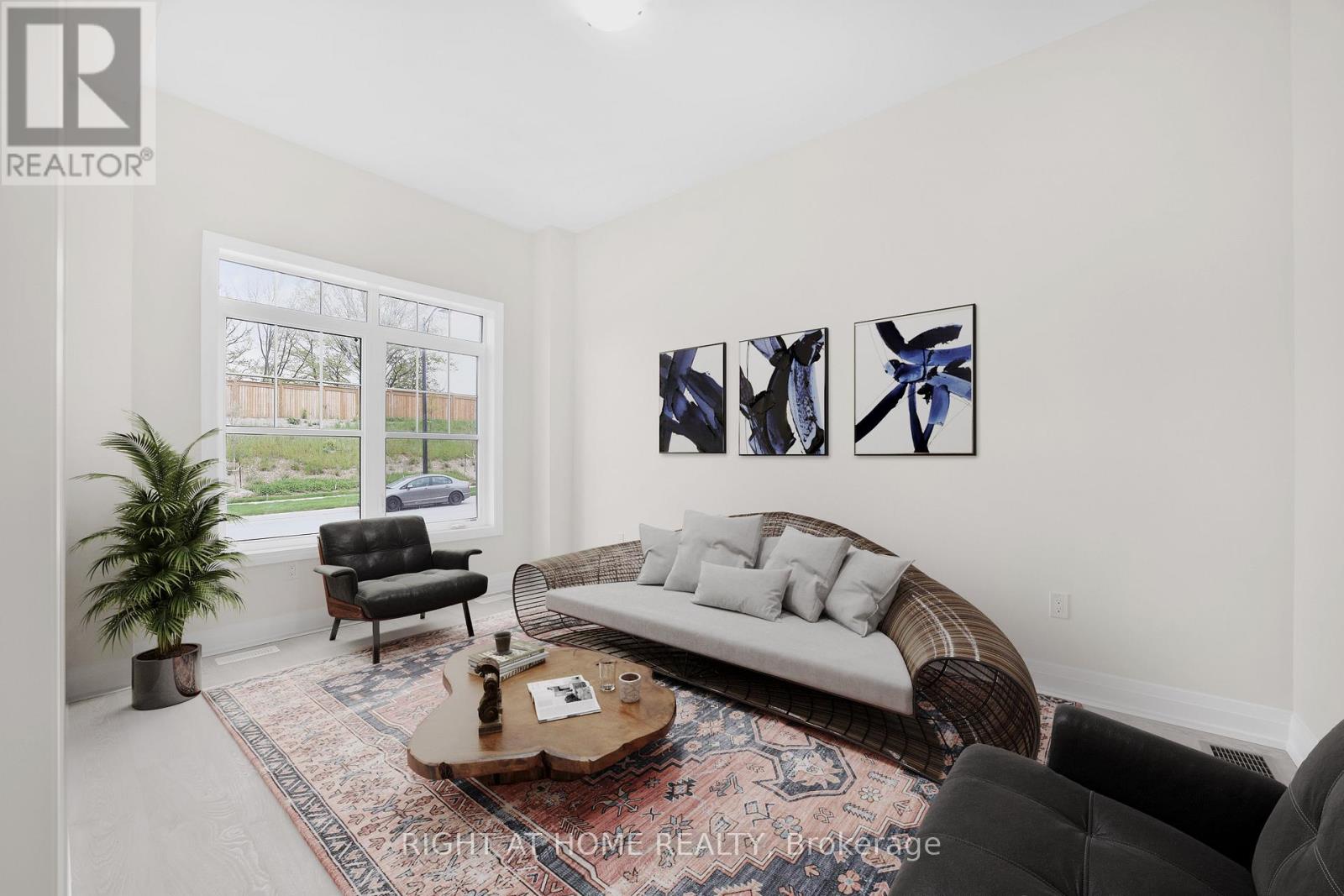 37 Calypso Avenue, Springwater, Ontario  L9X 2E3 - Photo 2 - S12782712