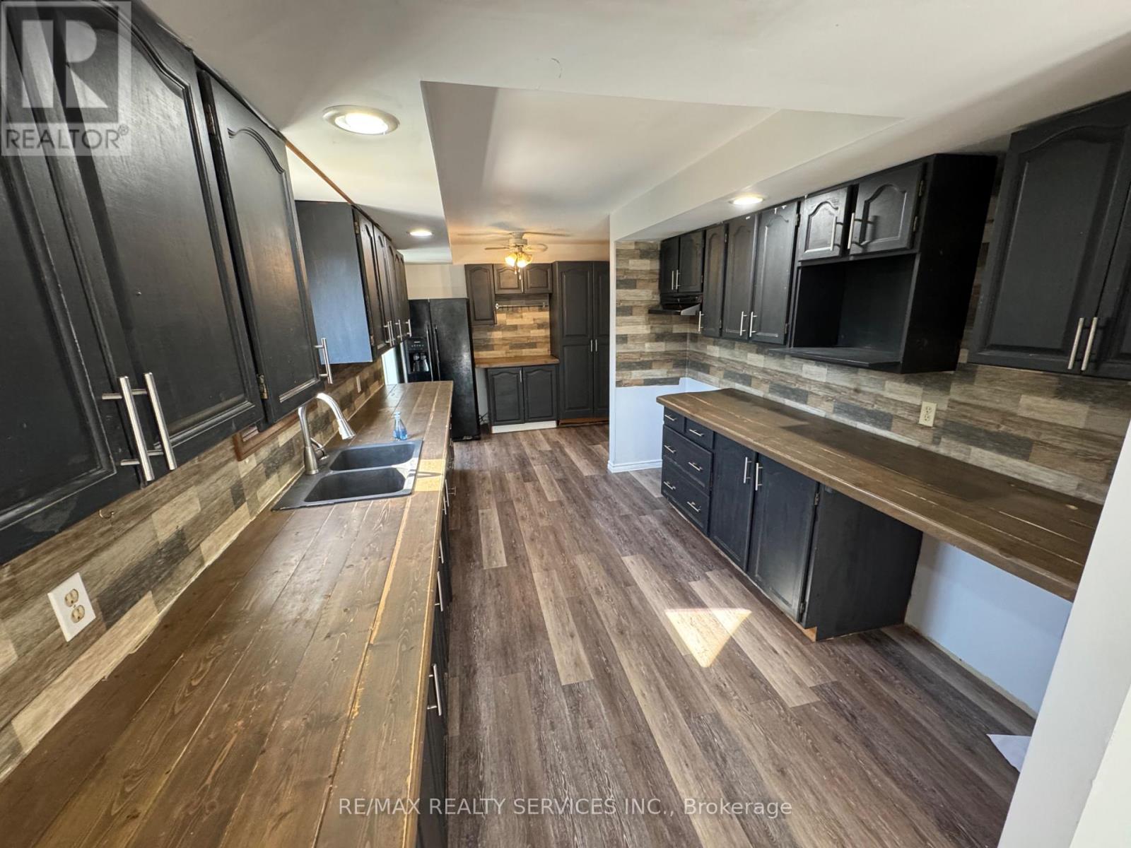 168 Hummingbird Hill Road, Oro-Medonte, Ontario  L4R 4K3 - Photo 11 - S12782826