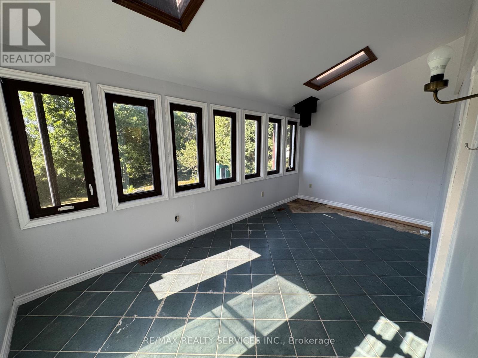 168 Hummingbird Hill Road, Oro-Medonte, Ontario  L4R 4K3 - Photo 18 - S12782826