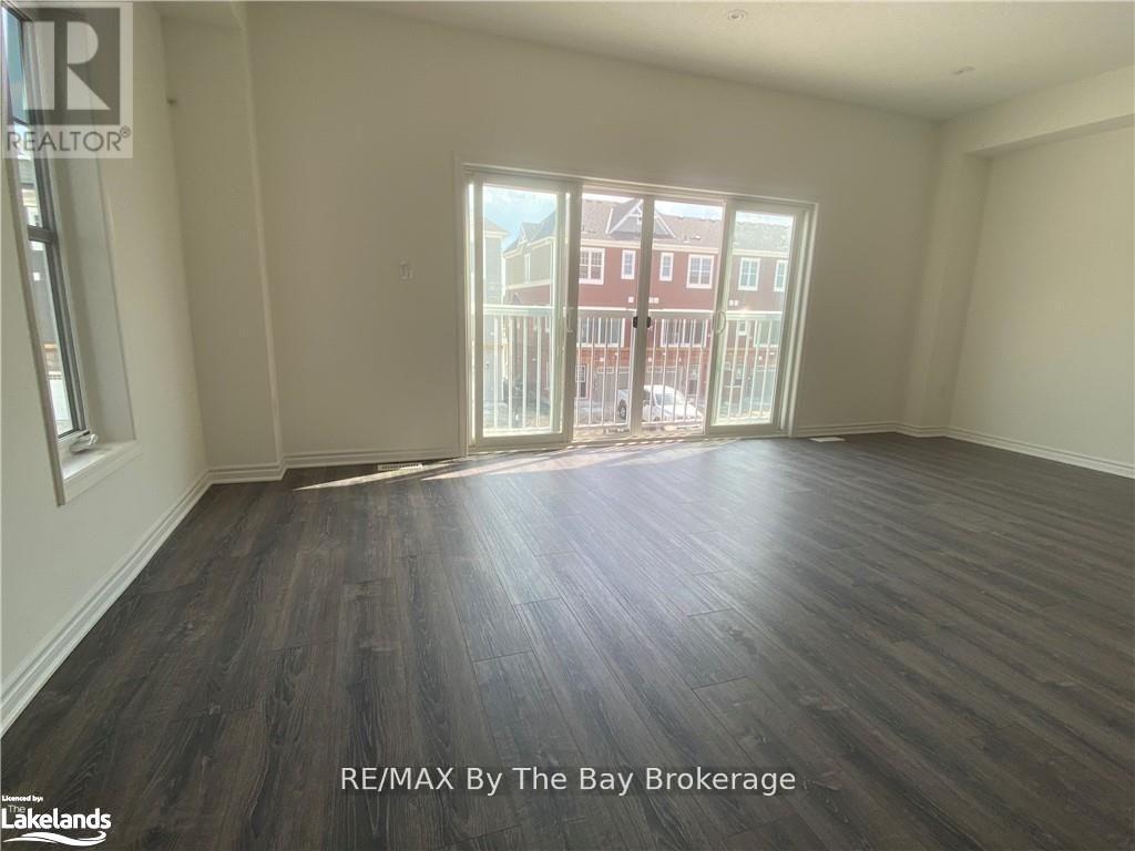 20 Hills Thistle Drive, Wasaga Beach, Ontario L9Z 0J3 - Photo 7 - S12782990