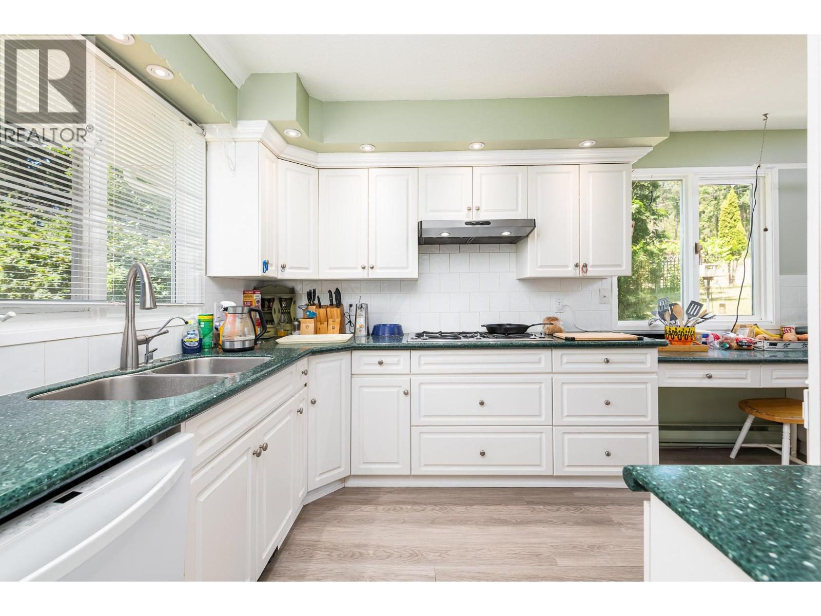 1270 Fox Tree Road, Lister, British Columbia  V0B 1G2 - Photo 14 - 10375605