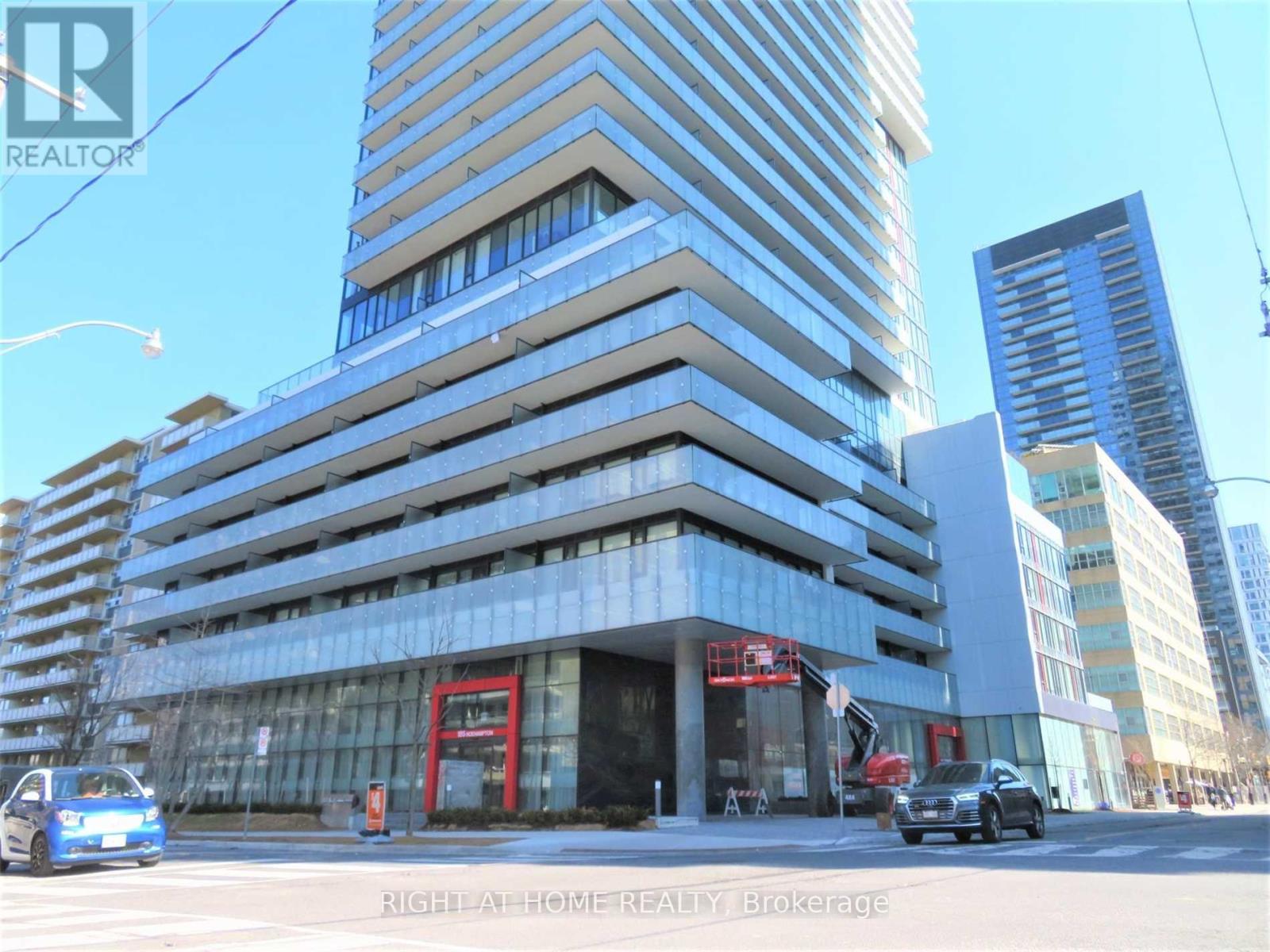 2802 - 185 Roehampton Avenue, Toronto, Ontario  M4P 0C6 - Photo 2 - C12782996