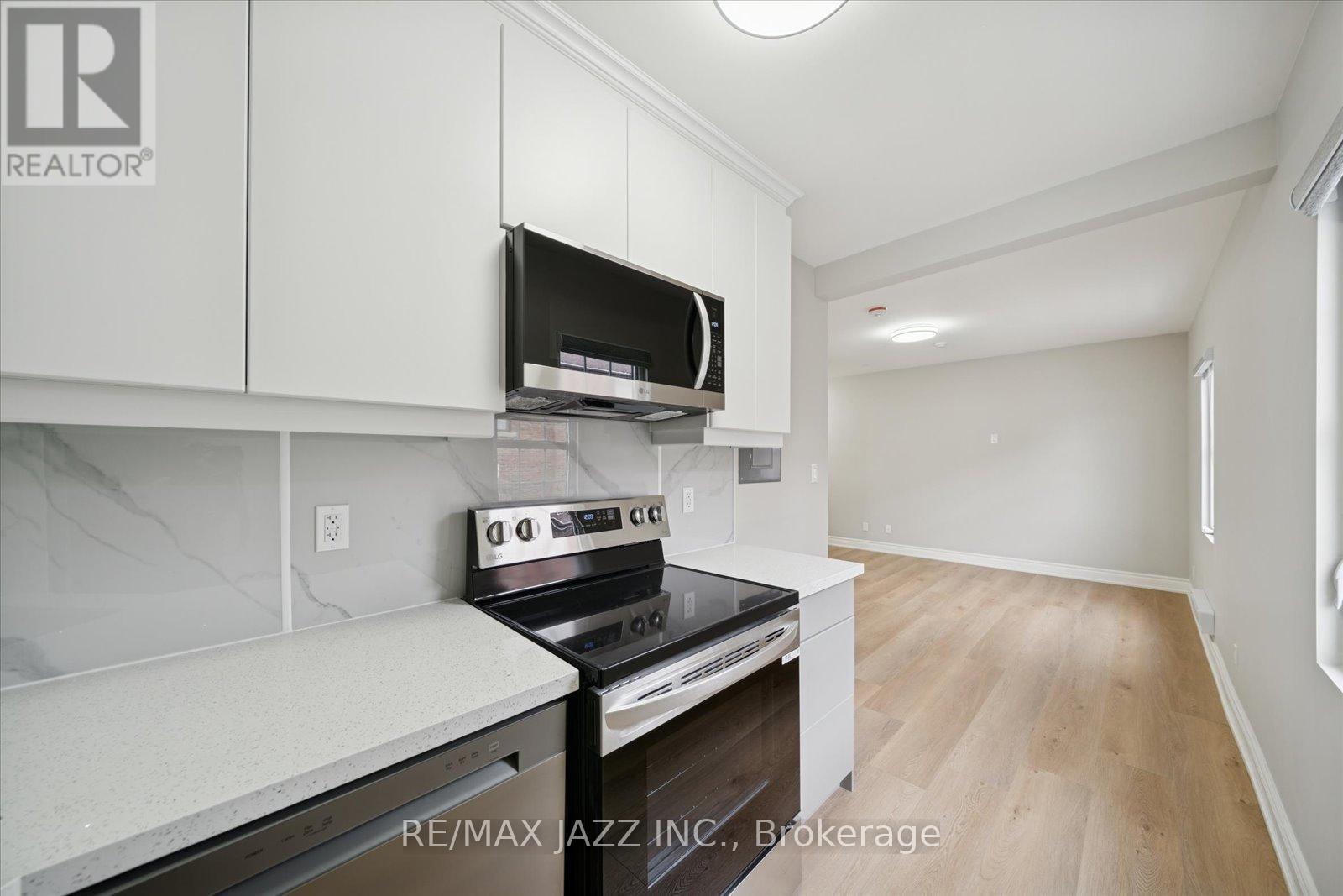 203 - 251 Simcoe Street S, Oshawa (Central), Ontario  L1H 4H3 - Photo 9 - E12782884