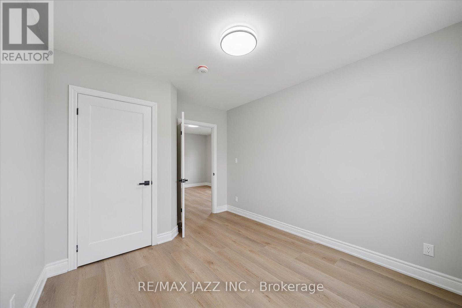 204 - 251 Simcoe Street S, Oshawa (Central), Ontario  L1H 4H3 - Photo 12 - E12782886