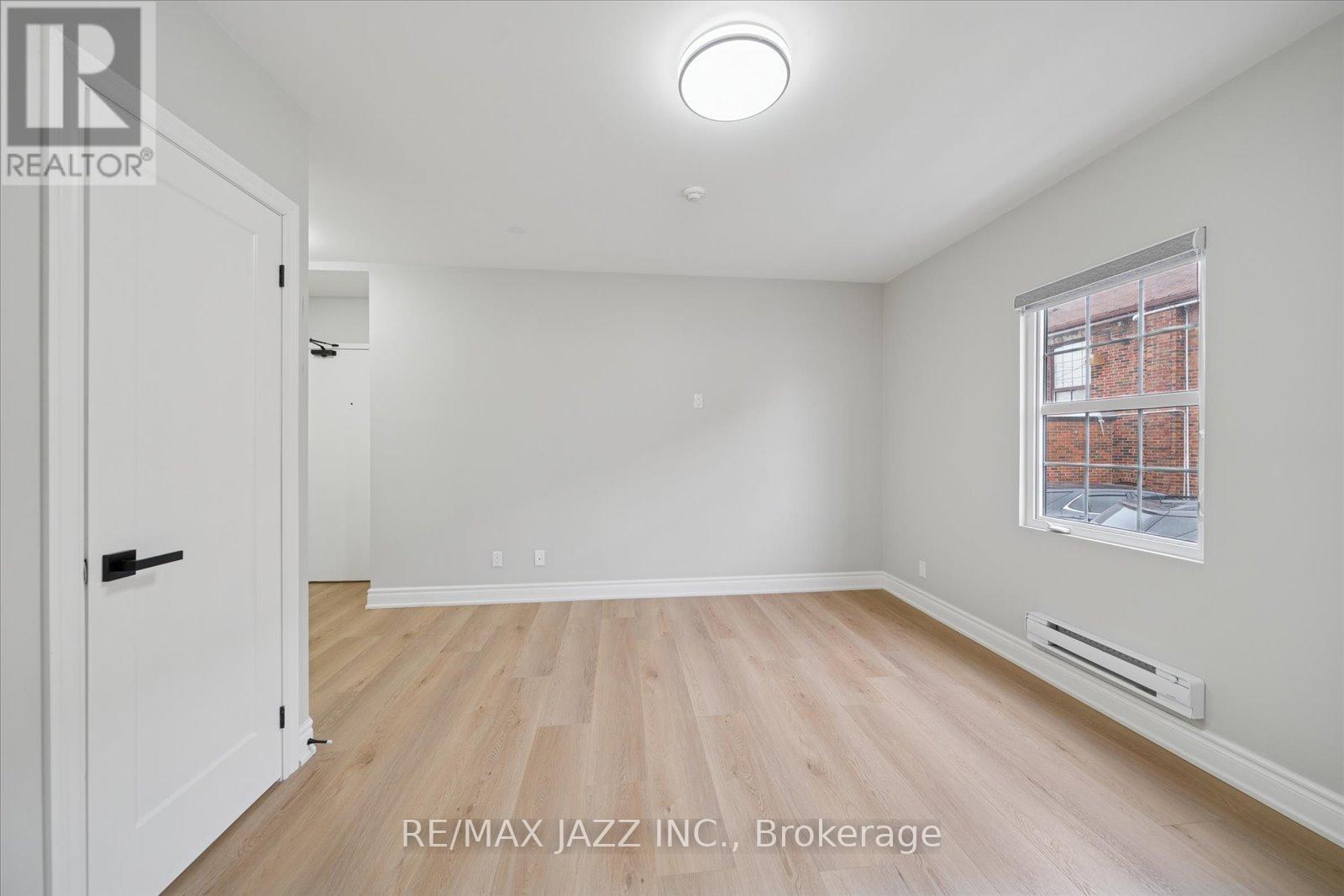 204 - 251 Simcoe Street S, Oshawa (Central), Ontario  L1H 4H3 - Photo 5 - E12782886