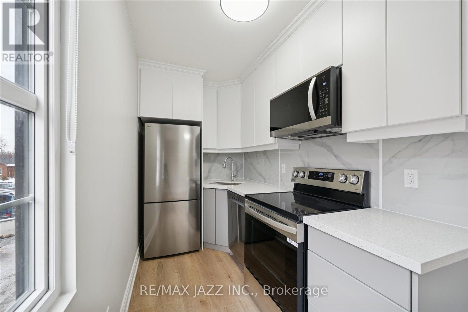 204 - 251 Simcoe Street S, Oshawa (Central), Ontario  L1H 4H3 - Photo 8 - E12782886