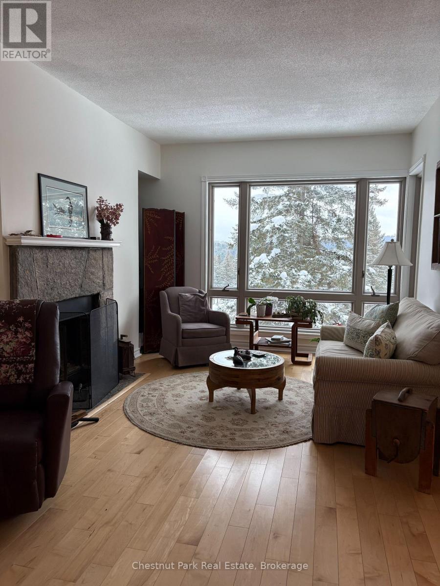 5 - 3421 Grandview Forest Hill Drive, Huntsville, Ontario P1H 2J5 - Photo 3 - X12782882