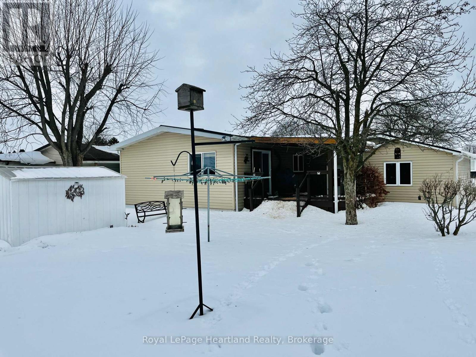 12 Velma Street, Strathroy-Caradoc, Ontario  N7G 3L3 - Photo 24 - X12783092