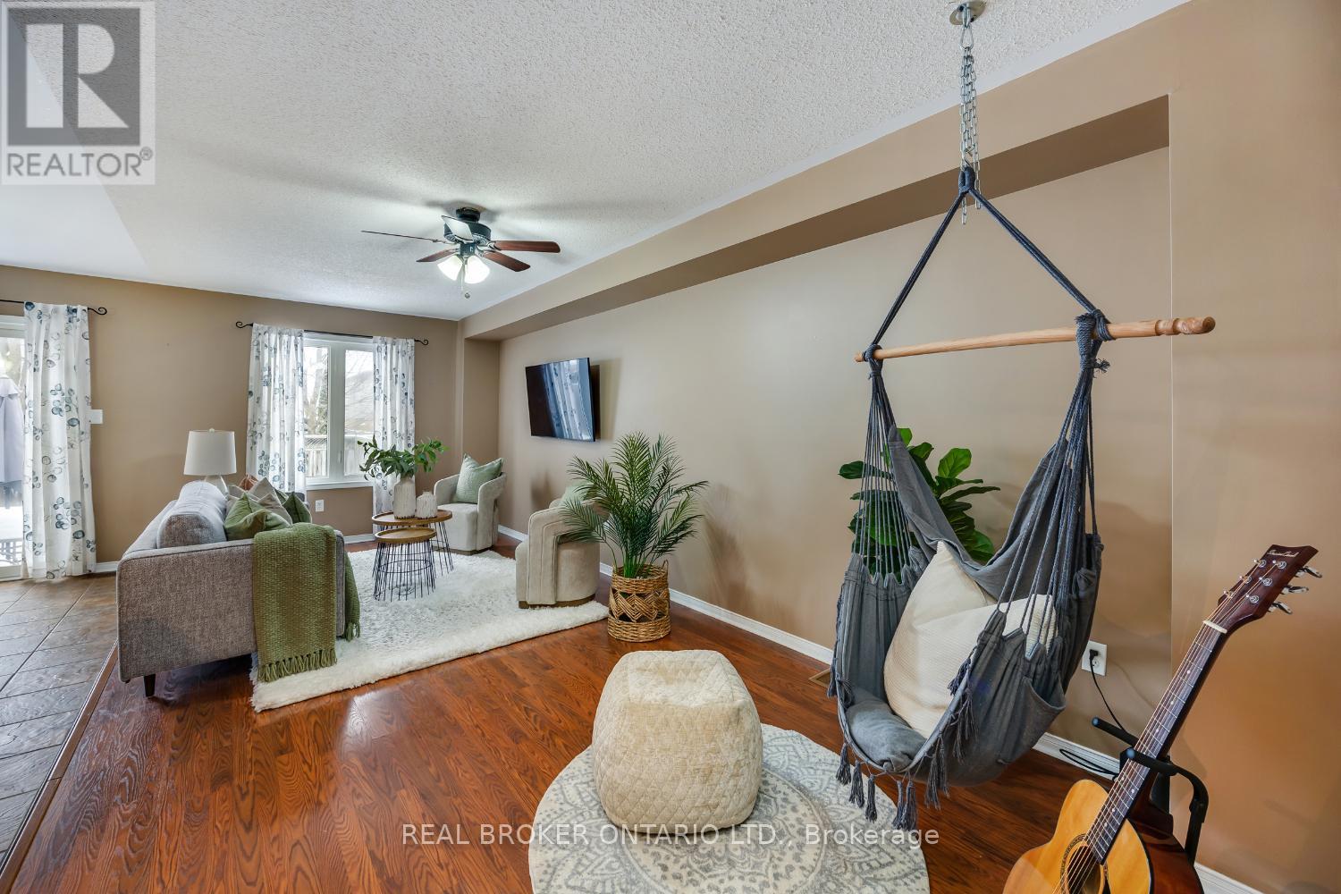 5 - 253 Sprucewood Crescent, Clarington, Ontario  L1C 0G6 - Photo 13 - E12782954