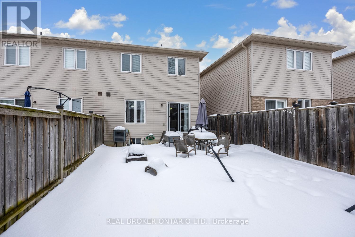 5 - 253 Sprucewood Crescent, Clarington, Ontario  L1C 0G6 - Photo 24 - E12782954