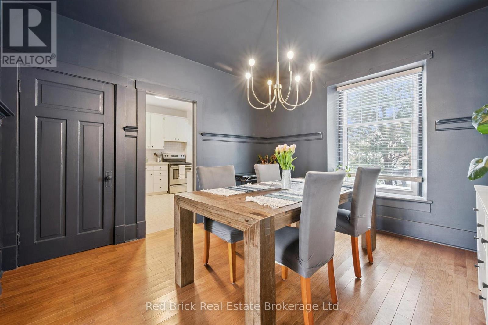 32 Eramosa Road, Guelph, Ontario  N1E 2L5 - Photo 10 - X12783118