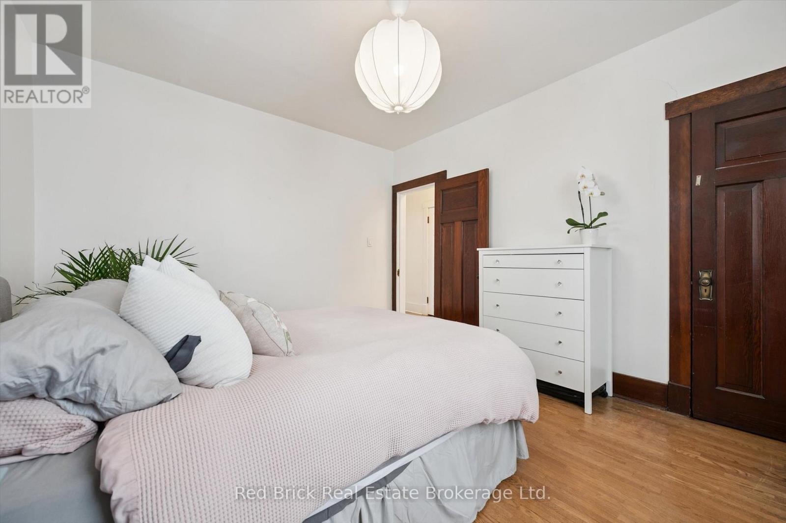 32 Eramosa Road, Guelph, Ontario  N1E 2L5 - Photo 19 - X12783118