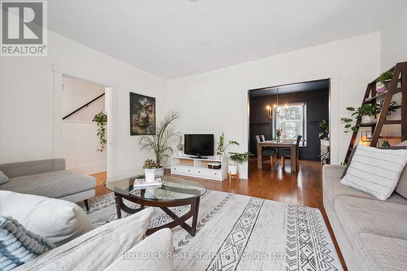 32 Eramosa Road, Guelph, Ontario  N1E 2L5 - Photo 8 - X12783118