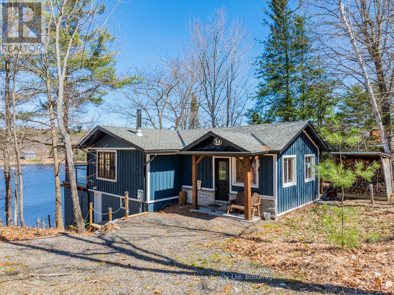 18 Inverlochy Road, Carling, Ontario  P0G 1G0 - Photo 1 - X12783156