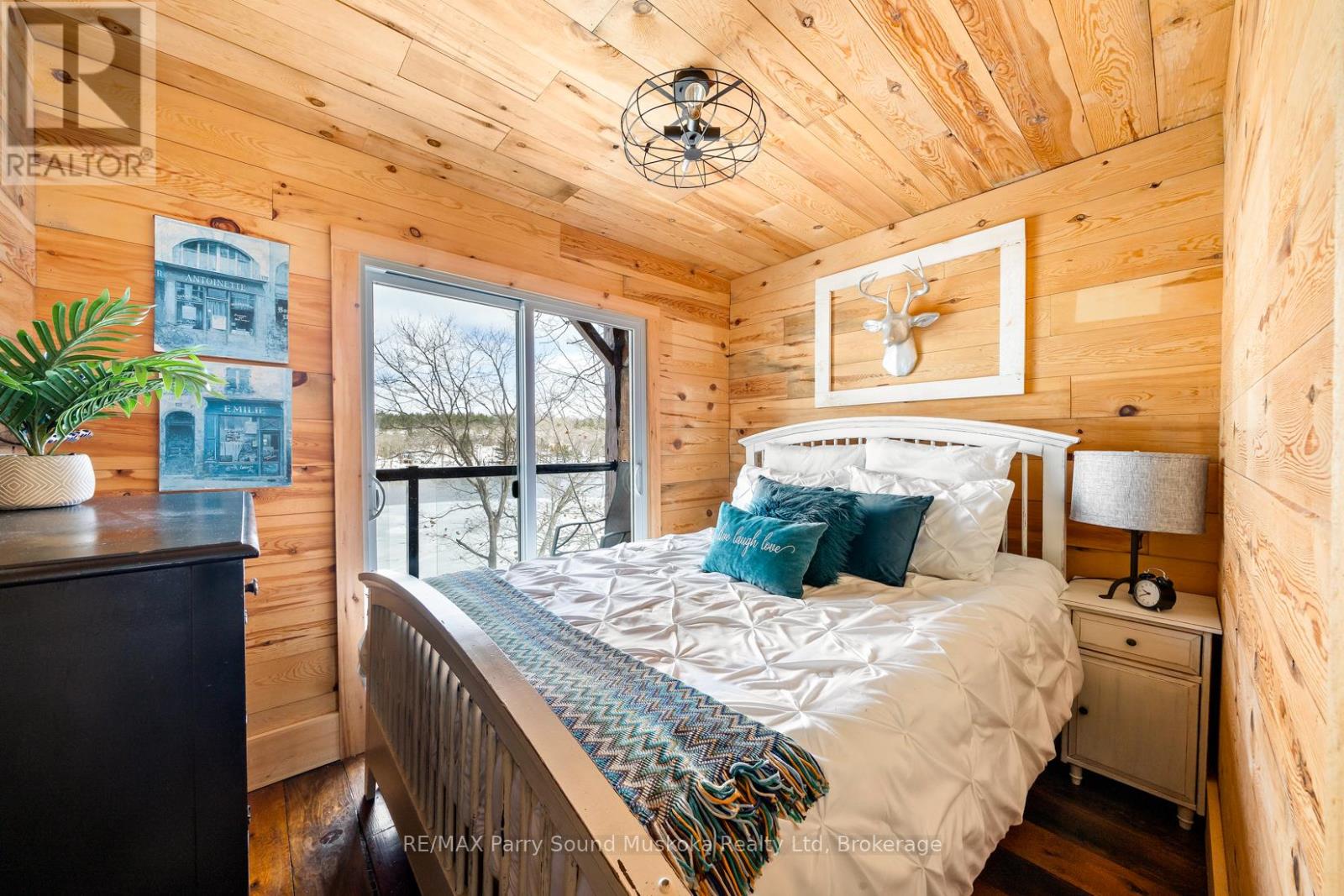 18 Inverlochy Road, Carling, Ontario  P0G 1G0 - Photo 17 - X12783156