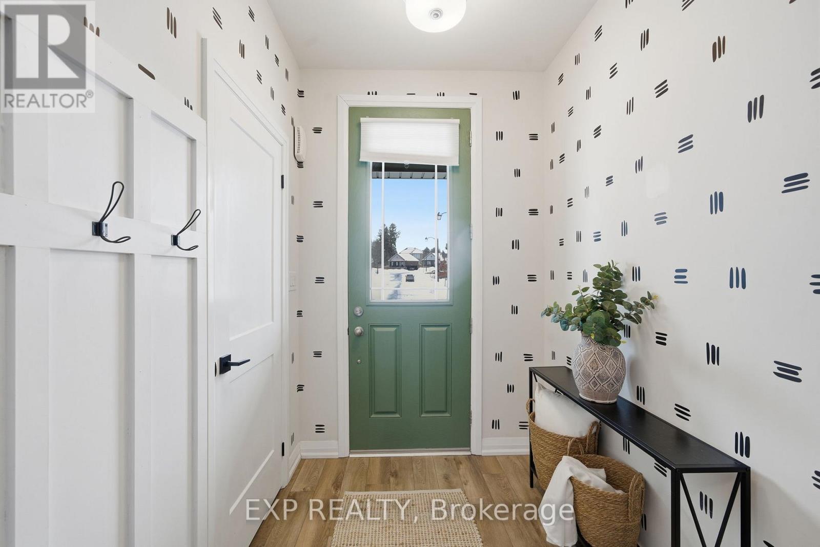 27 Drummond Street, Port Hope, Ontario  L1A 0E9 - Photo 5 - X12782980