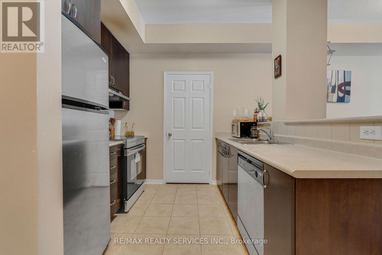 101 - 5150 Winston Churchill Boulevard, Mississauga, Ontario  L5M 0P1 - Photo 10 - W12782752