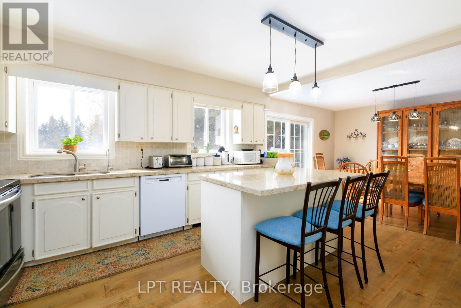 15142 Mount Pleasant Road, Caledon, Ontario  L7E 3M4 - Photo 10 - W12782778