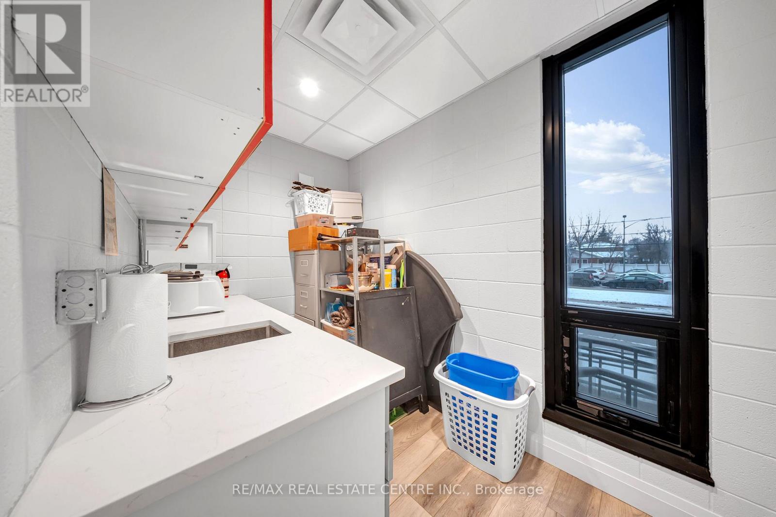 761 Brant Street, Burlington, Ontario  L7R 2H7 - Photo 17 - W12782788