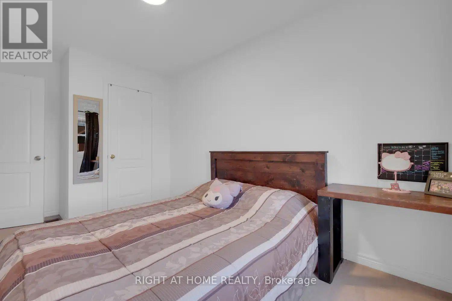 53 Silent Pond Crescent, Brampton, Ontario  L6V 4S9 - Photo 19 - W12782822