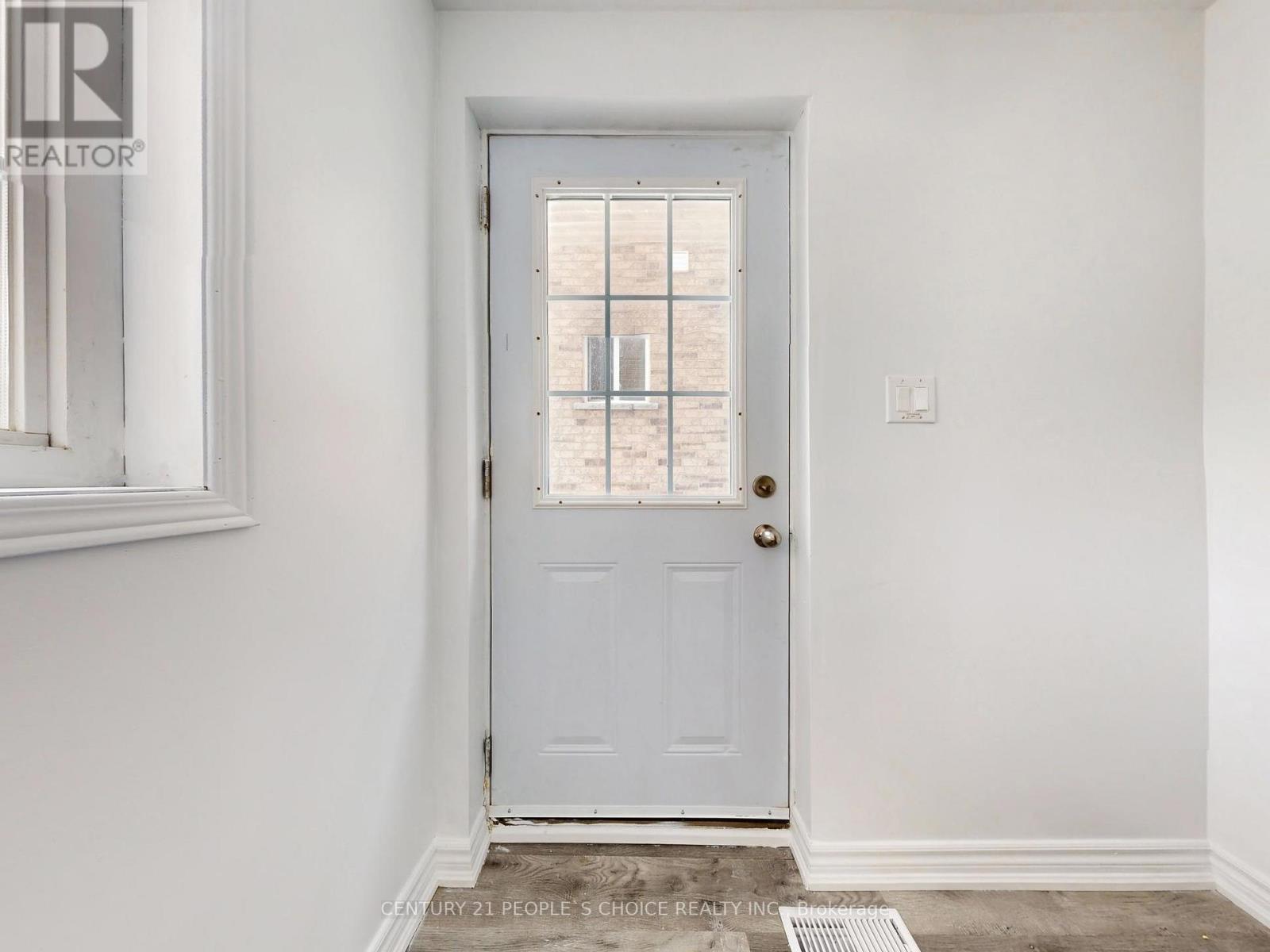 3253 Bruzan Crescent, Mississauga, Ontario  L5N 8E7 - Photo 34 - W12782856