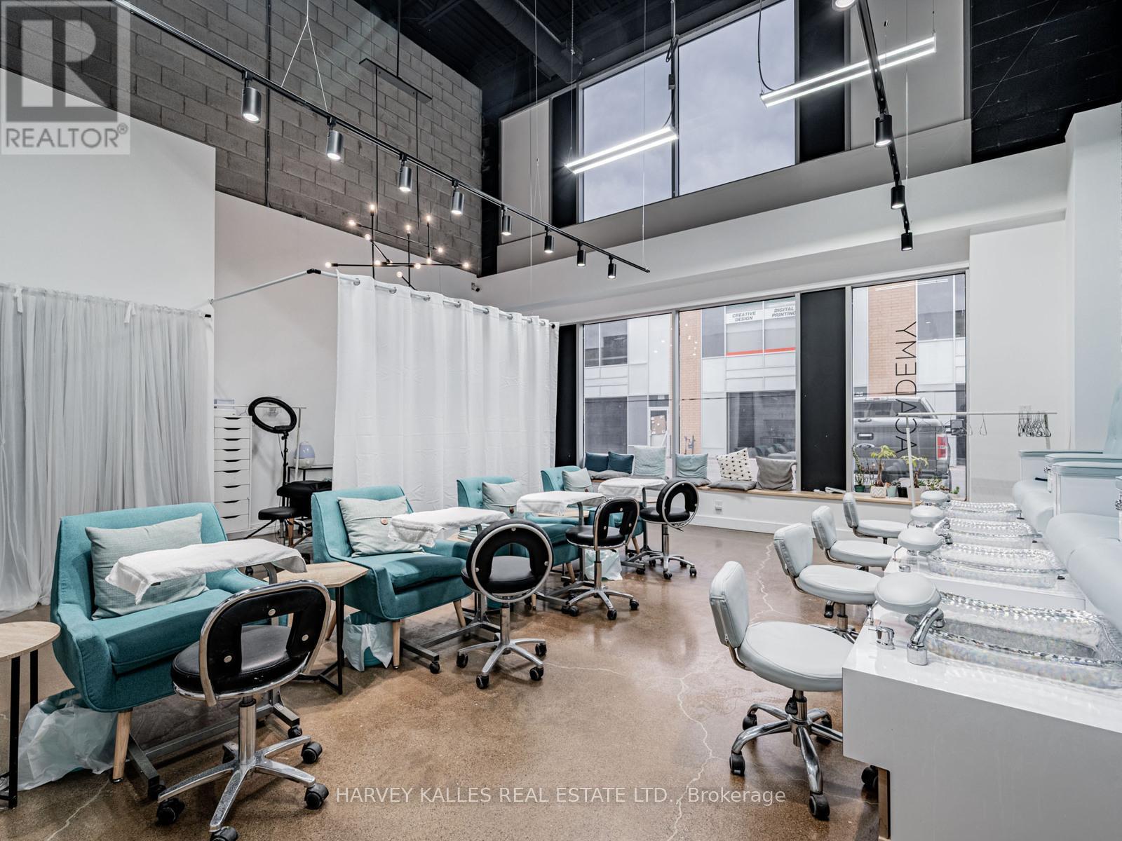 57 - 1215 Queensway E, Mississauga, Ontario  L4Y 0G4 - Photo 7 - W12782860