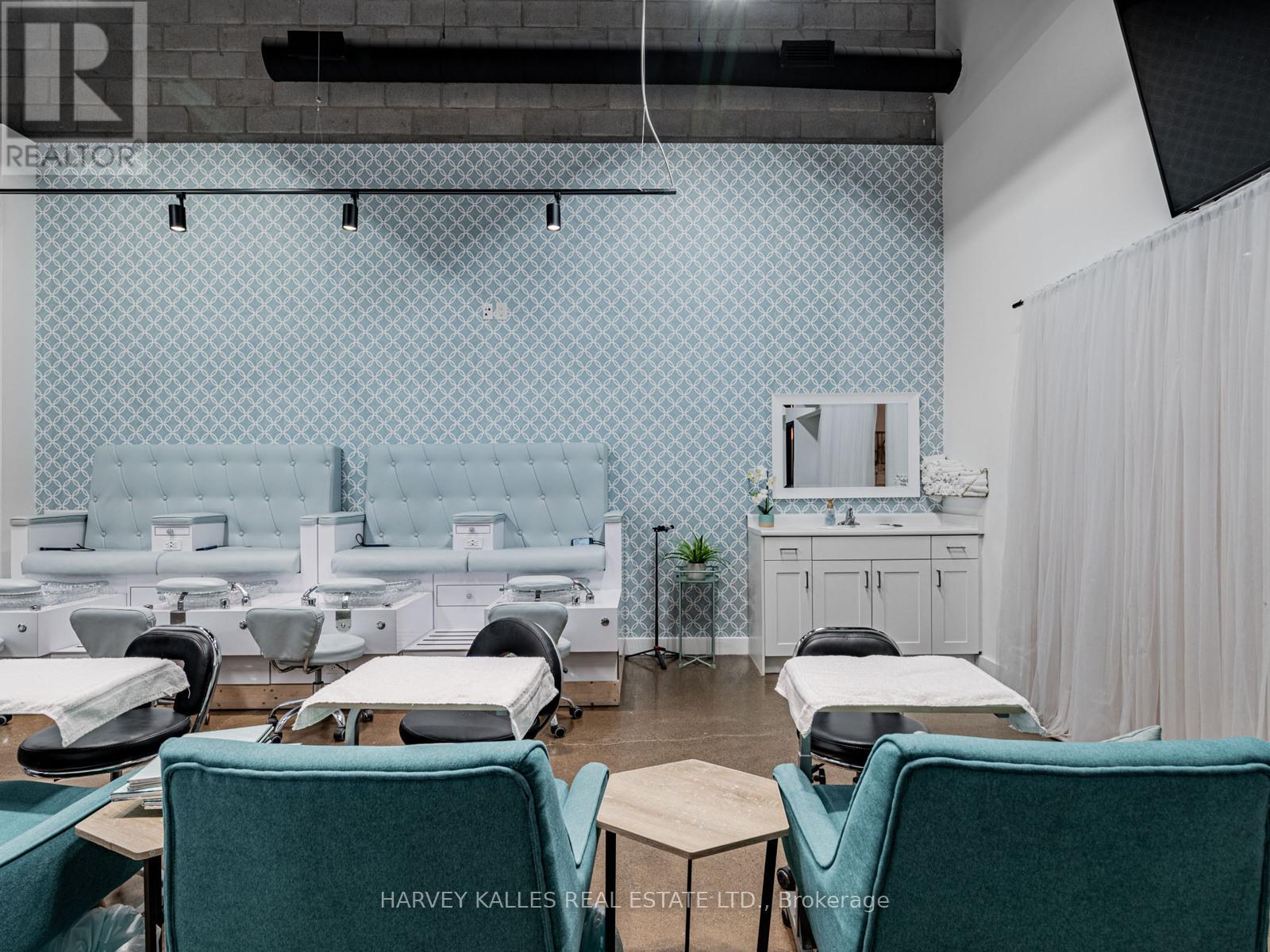 57 - 1215 Queensway E, Mississauga, Ontario  L4Y 0G4 - Photo 9 - W12782860