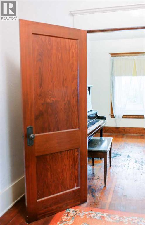 4406 47 Avenue, Stettler, Alberta  T4K 0B7 - Photo 33 - A2252007