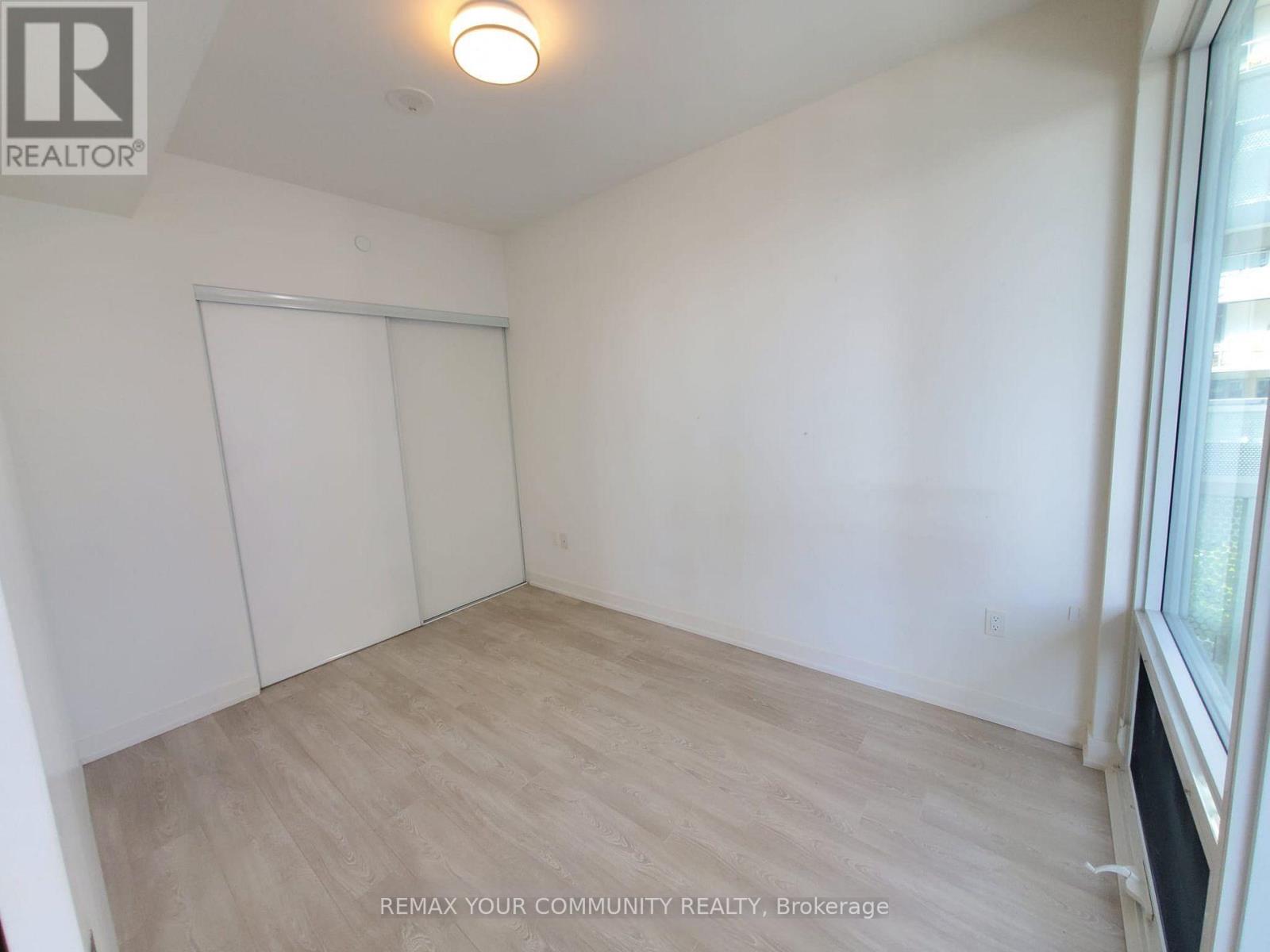 408 - 15 Queens Quay E, Toronto, Ontario  M5E 0C5 - Photo 8 - C12782714