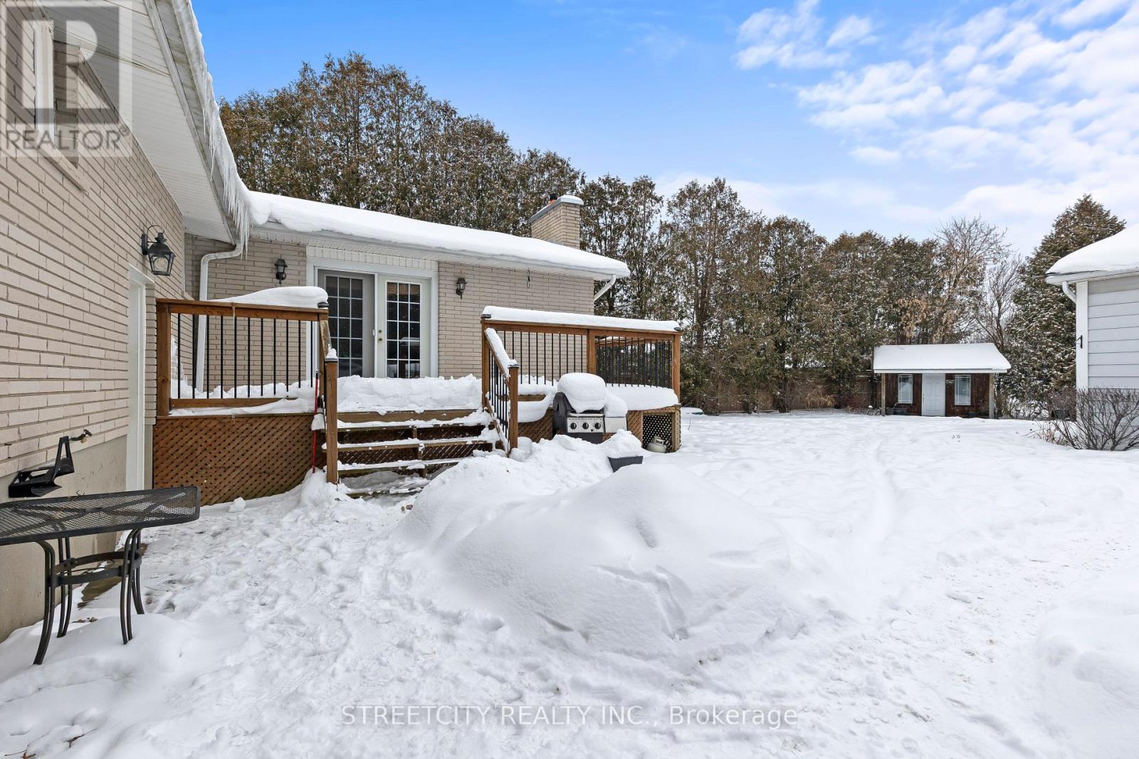 2632 Catherine Street, Thames Centre, Ontario  N0L 1G4 - Photo 23 - X12783068