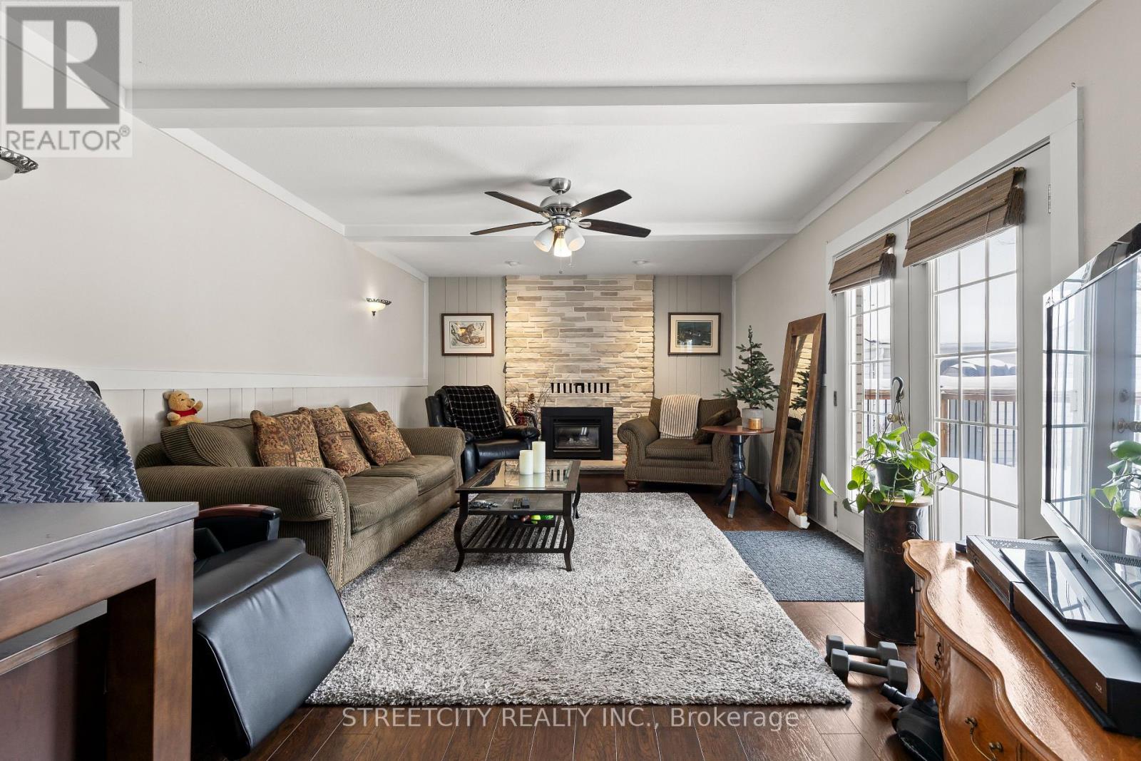 2632 Catherine Street, Thames Centre, Ontario  N0L 1G4 - Photo 8 - X12783068