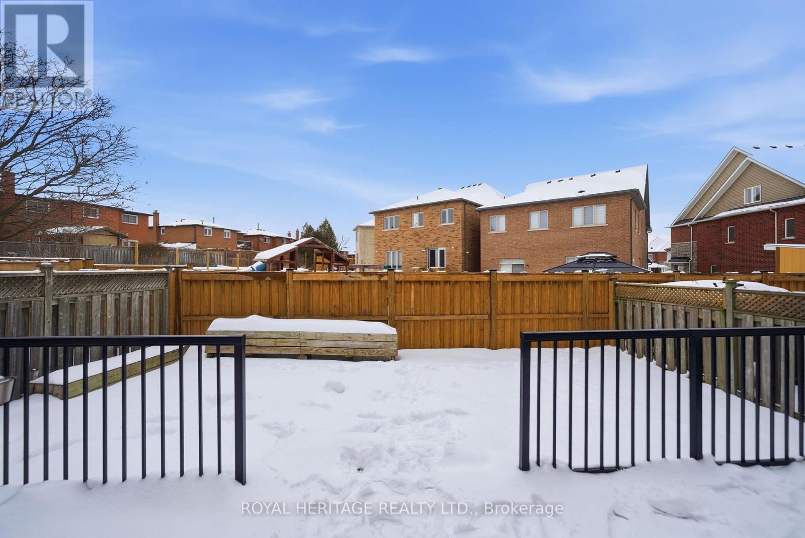 2201 Wildwood Crescent, Pickering (Brock Ridge), Ontario  L1X 2R6 - Photo 46 - E12781494