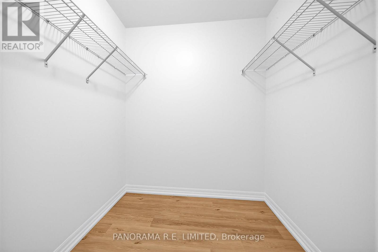 1705 - 1359 Rathburn Road E, Mississauga (Rathwood), Ontario  L4W 5P7 - Photo 13 - W12778332