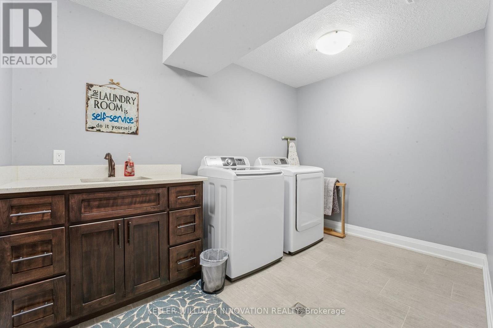 525 Krotz Street E, North Perth, Ontario  N4W 0E4 - Photo 27 - X12782754