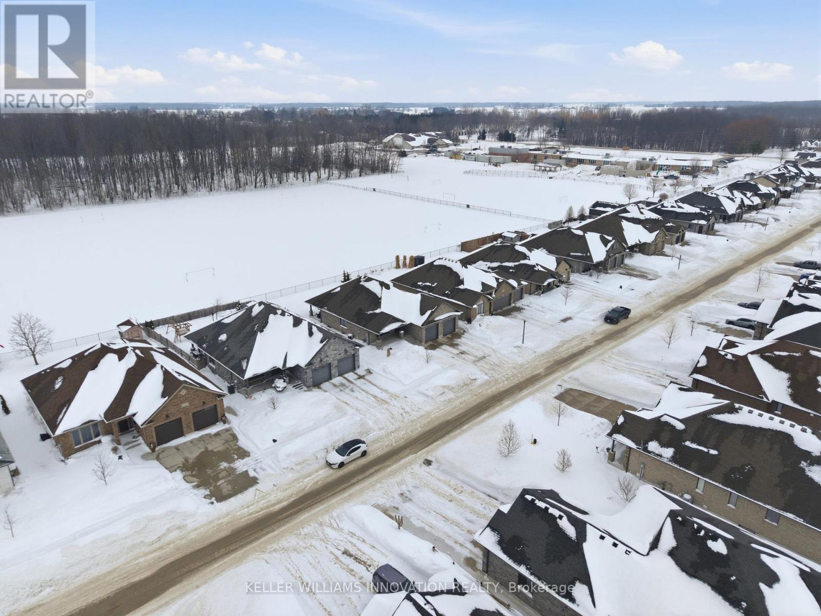 525 Krotz Street E, North Perth, Ontario  N4W 0E4 - Photo 6 - X12782754