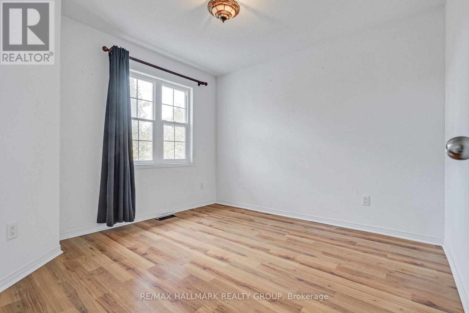 548 Aberfoyle Circle, Ottawa, Ontario  K2K 3R2 - Photo 27 - X12782912