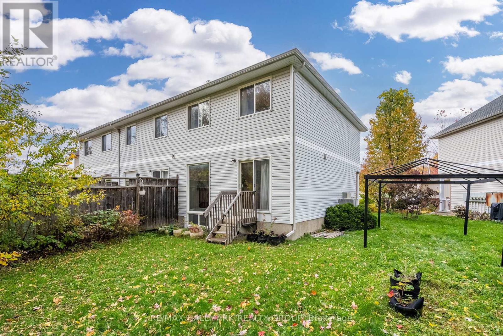 548 Aberfoyle Circle, Ottawa, Ontario  K2K 3R2 - Photo 37 - X12782912