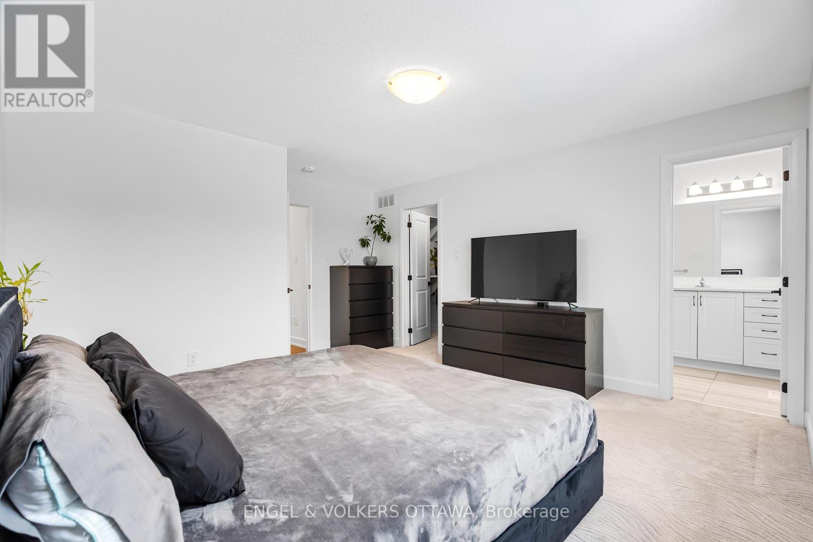 56 Gardenpost Terrace, Ottawa, Ontario  K4A 5H2 - Photo 29 - X12782930