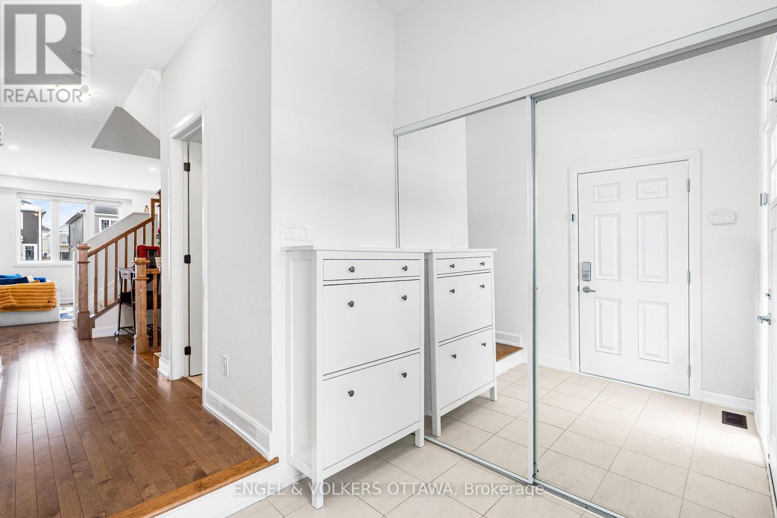 56 Gardenpost Terrace, Ottawa, Ontario  K4A 5H2 - Photo 5 - X12782930