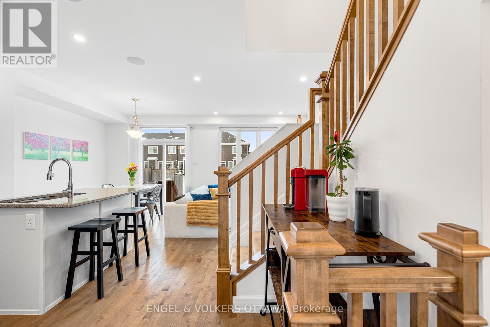 56 Gardenpost Terrace, Ottawa, Ontario  K4A 5H2 - Photo 6 - X12782930