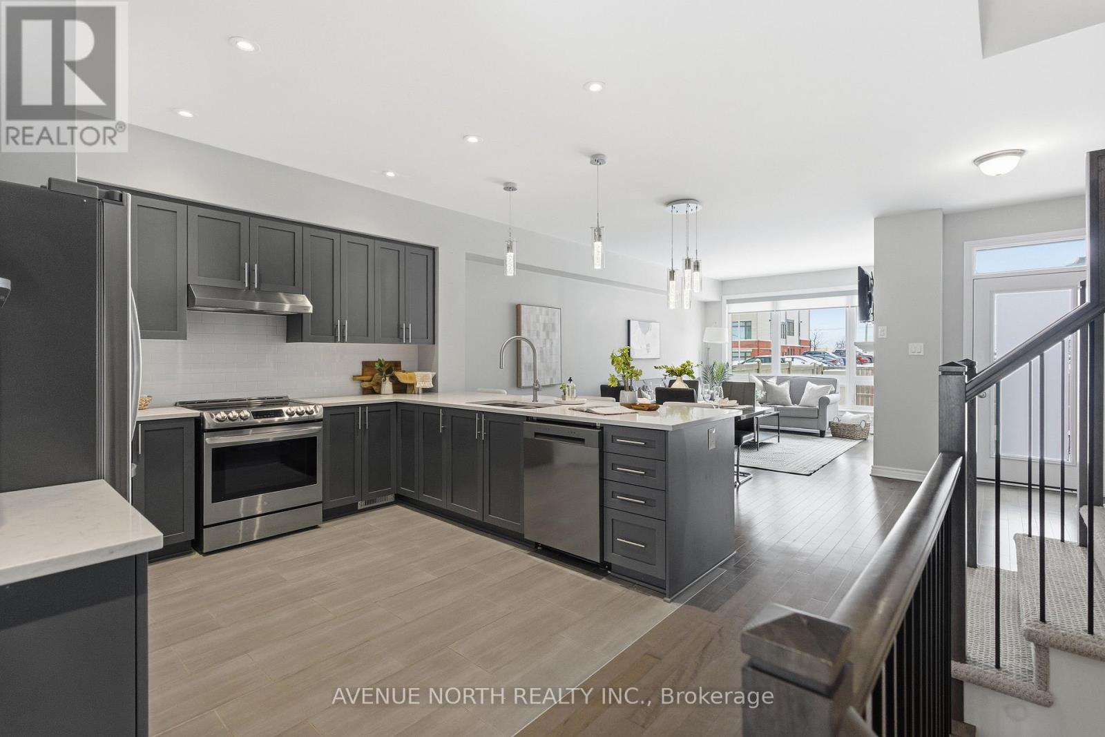 173 Shinny Avenue, Ottawa, Ontario  K2V 0G4 - Photo 6 - X12783074