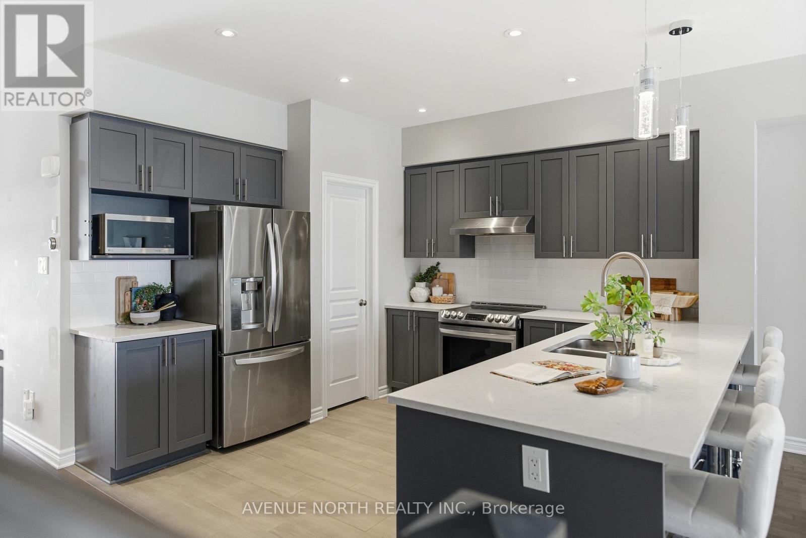 173 Shinny Avenue, Ottawa, Ontario  K2V 0G4 - Photo 8 - X12783074