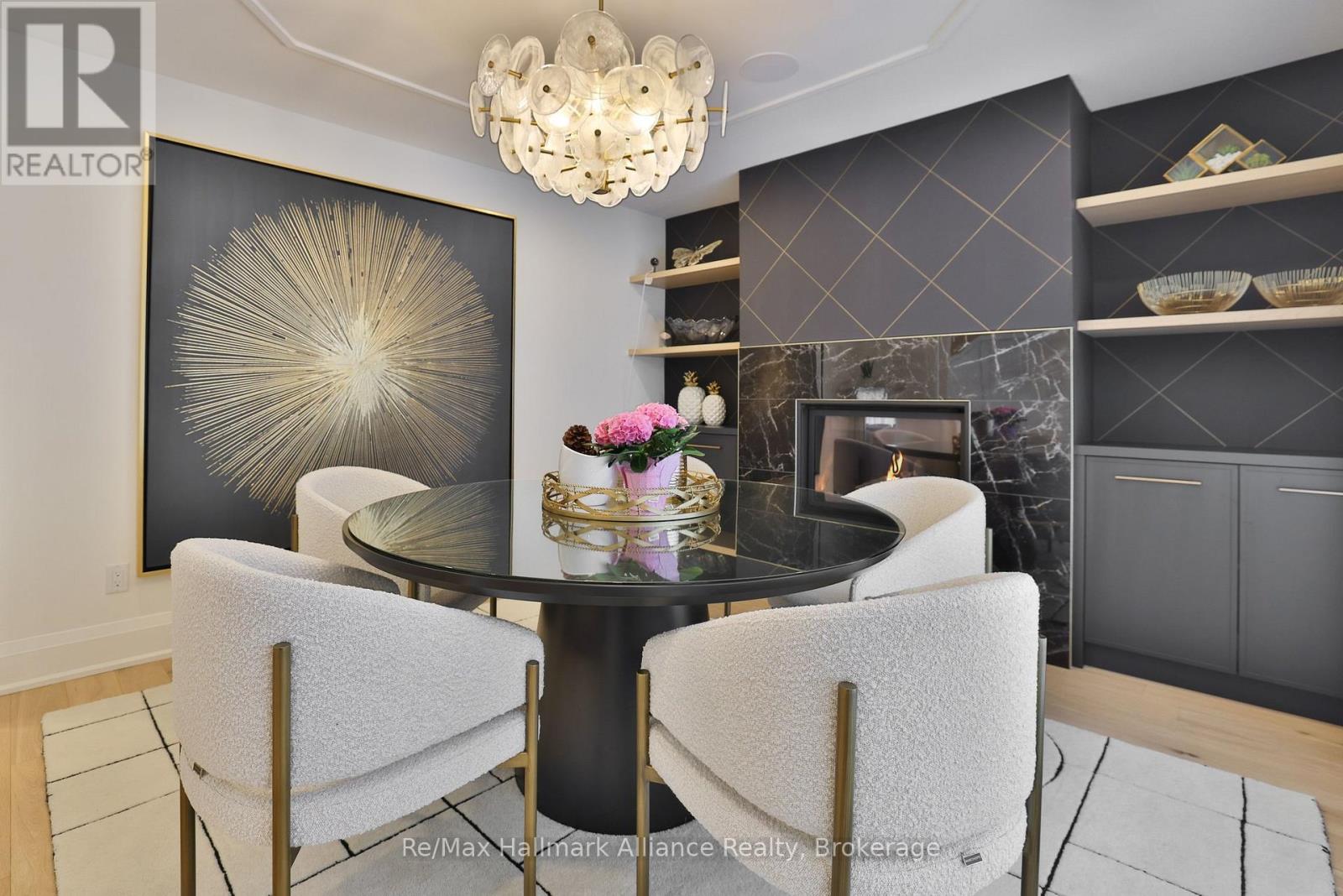 200 Chartwell Road, Oakville, Ontario  L6J 3Z8 - Photo 5 - W12783046