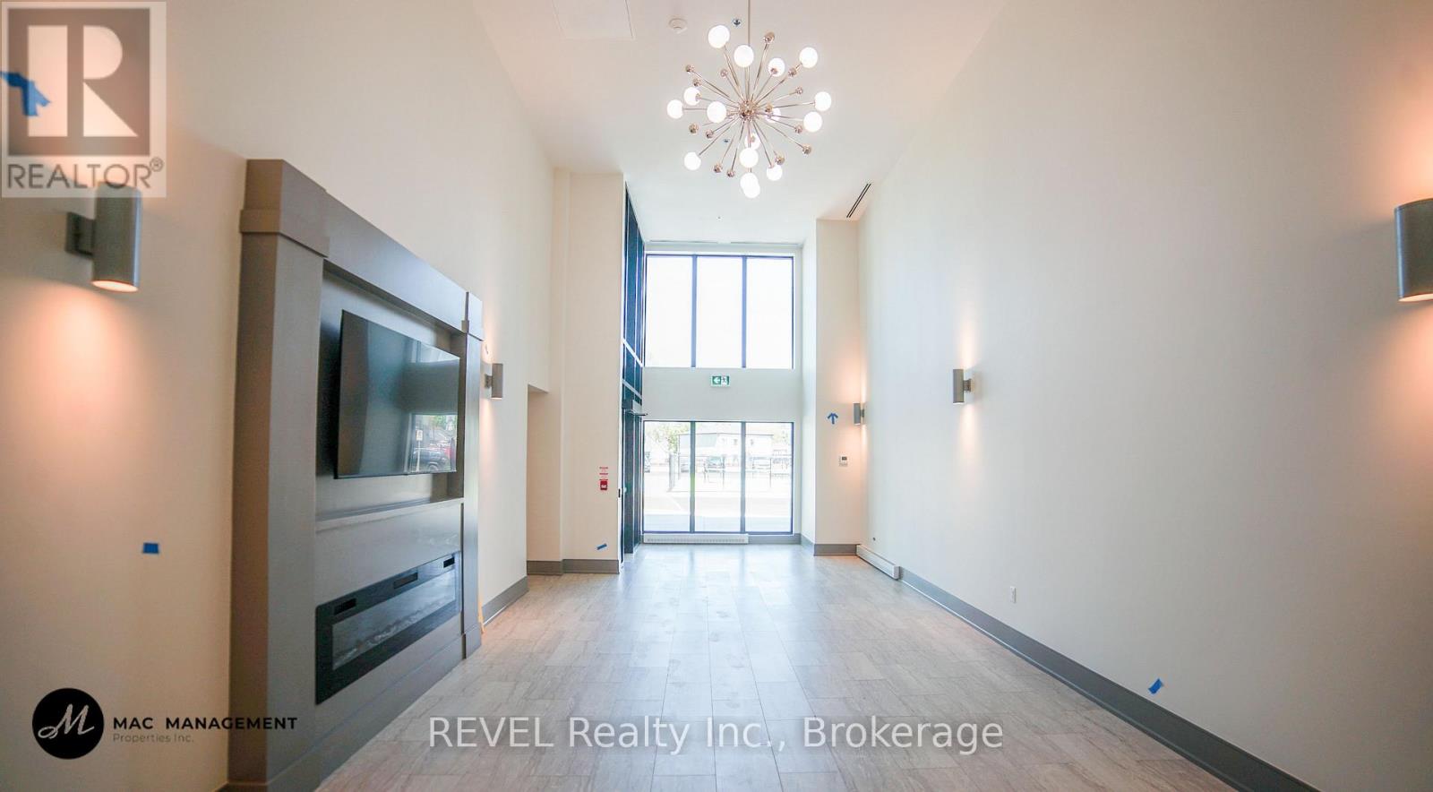 346 - 50 Herrick Avenue, St. Catharines, Ontario  L2P 0G3 - Photo 3 - X12783040