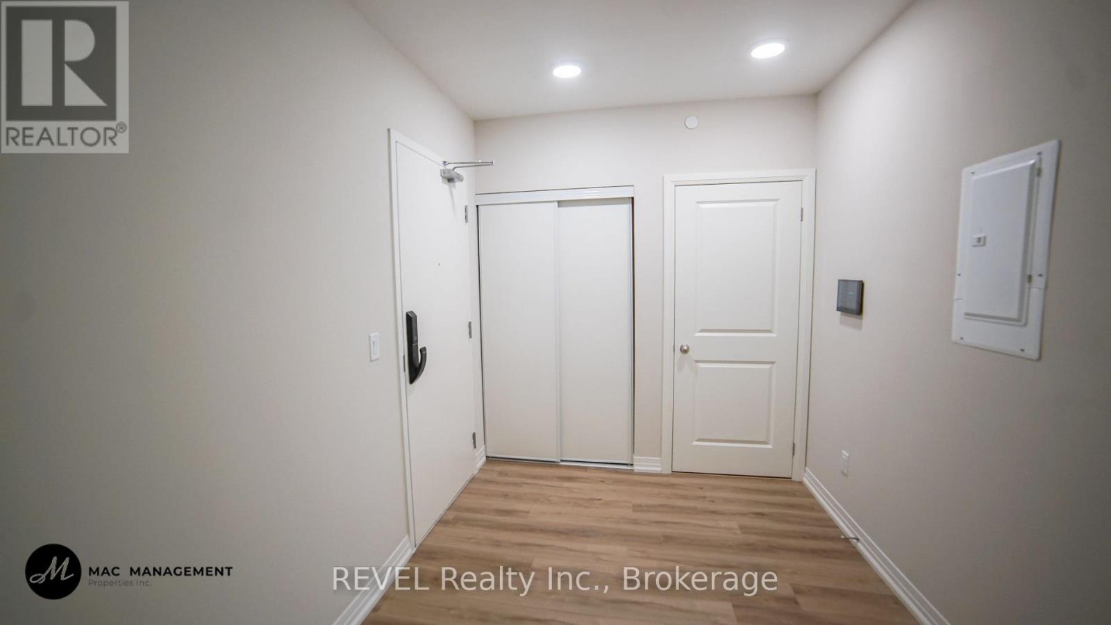 346 - 50 Herrick Avenue, St. Catharines, Ontario  L2P 0G3 - Photo 6 - X12783040