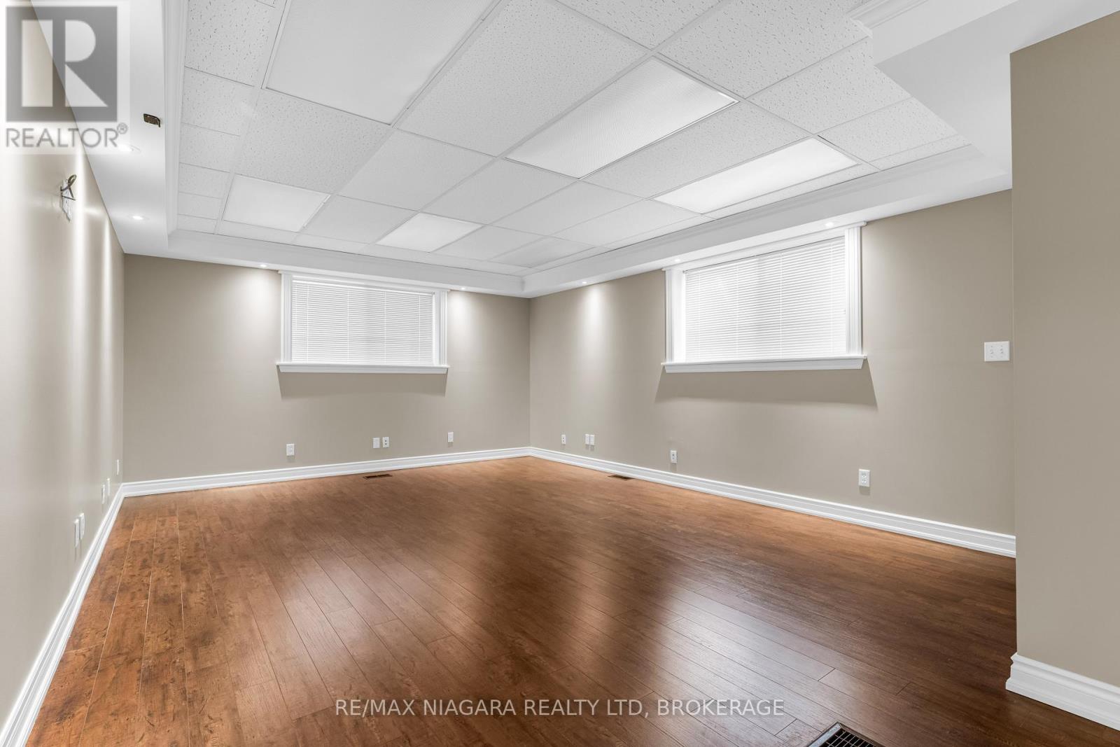 5023 King Street, Lincoln (Beamsville), Ontario  L0R 1B0 - Photo 14 - X12783112