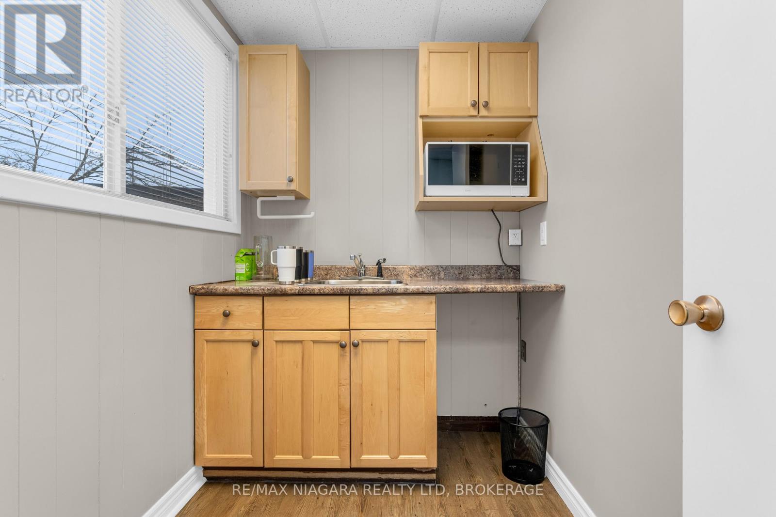 5023 King Street, Lincoln (Beamsville), Ontario  L0R 1B0 - Photo 19 - X12783112