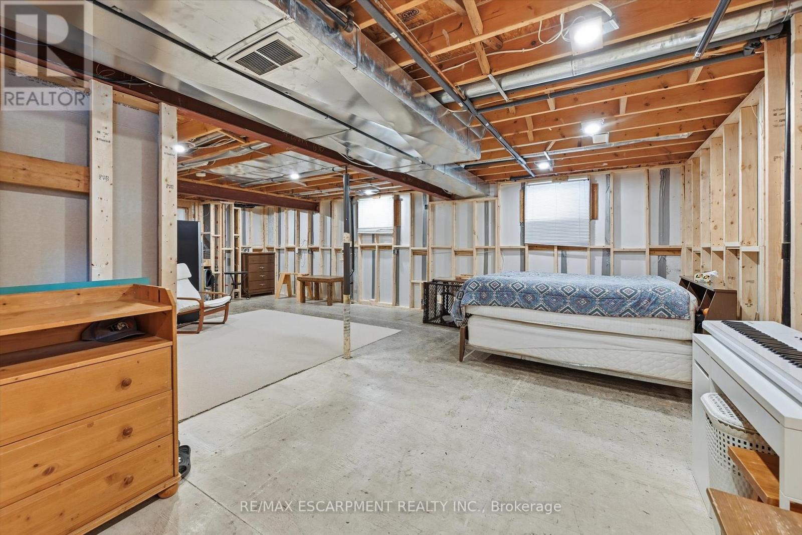 41 Tanglewood Drive, Hamilton, Ontario  L0R 1C0 - Photo 38 - X12780142